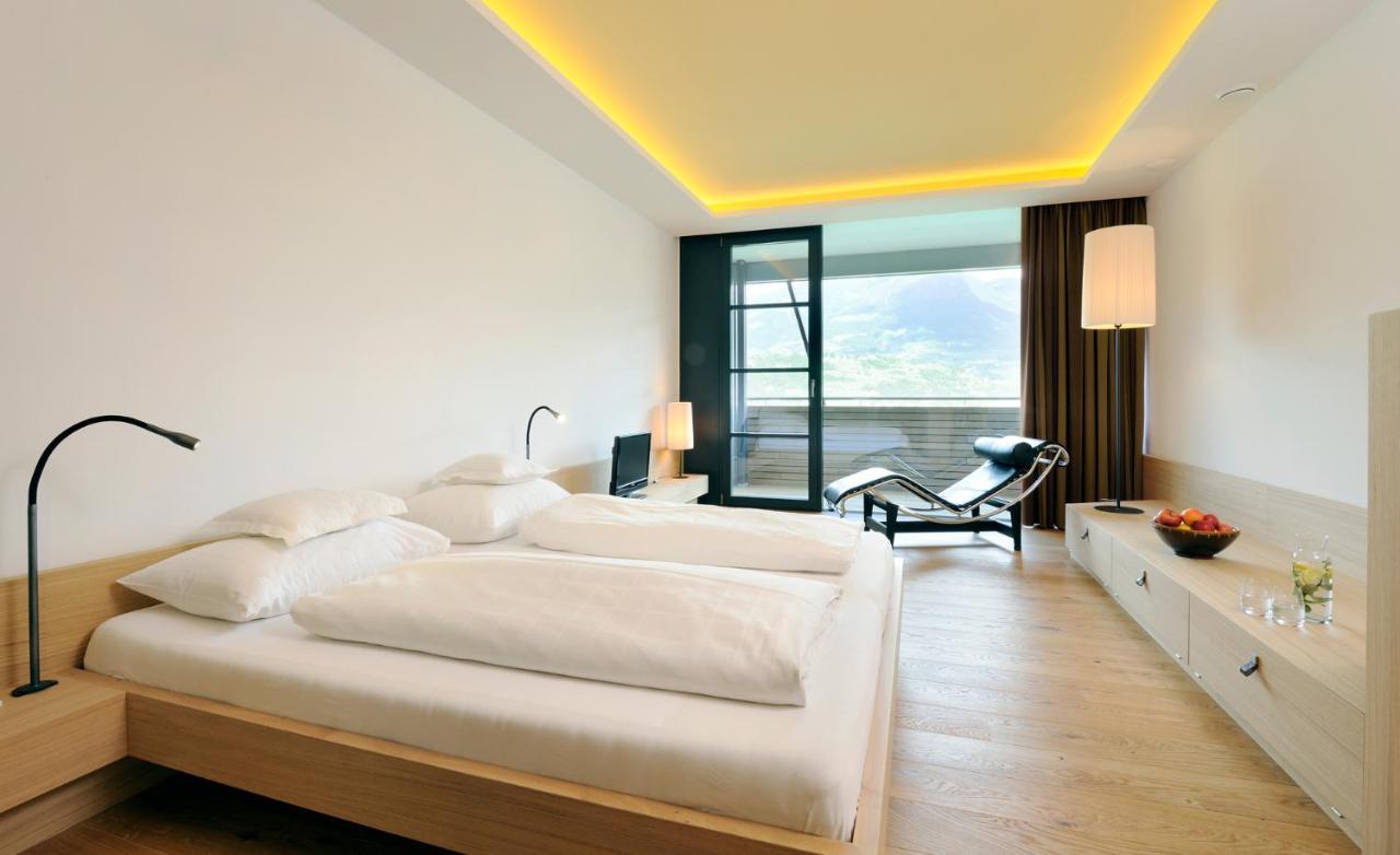 Double Room Balcony,1387353866:JPEG