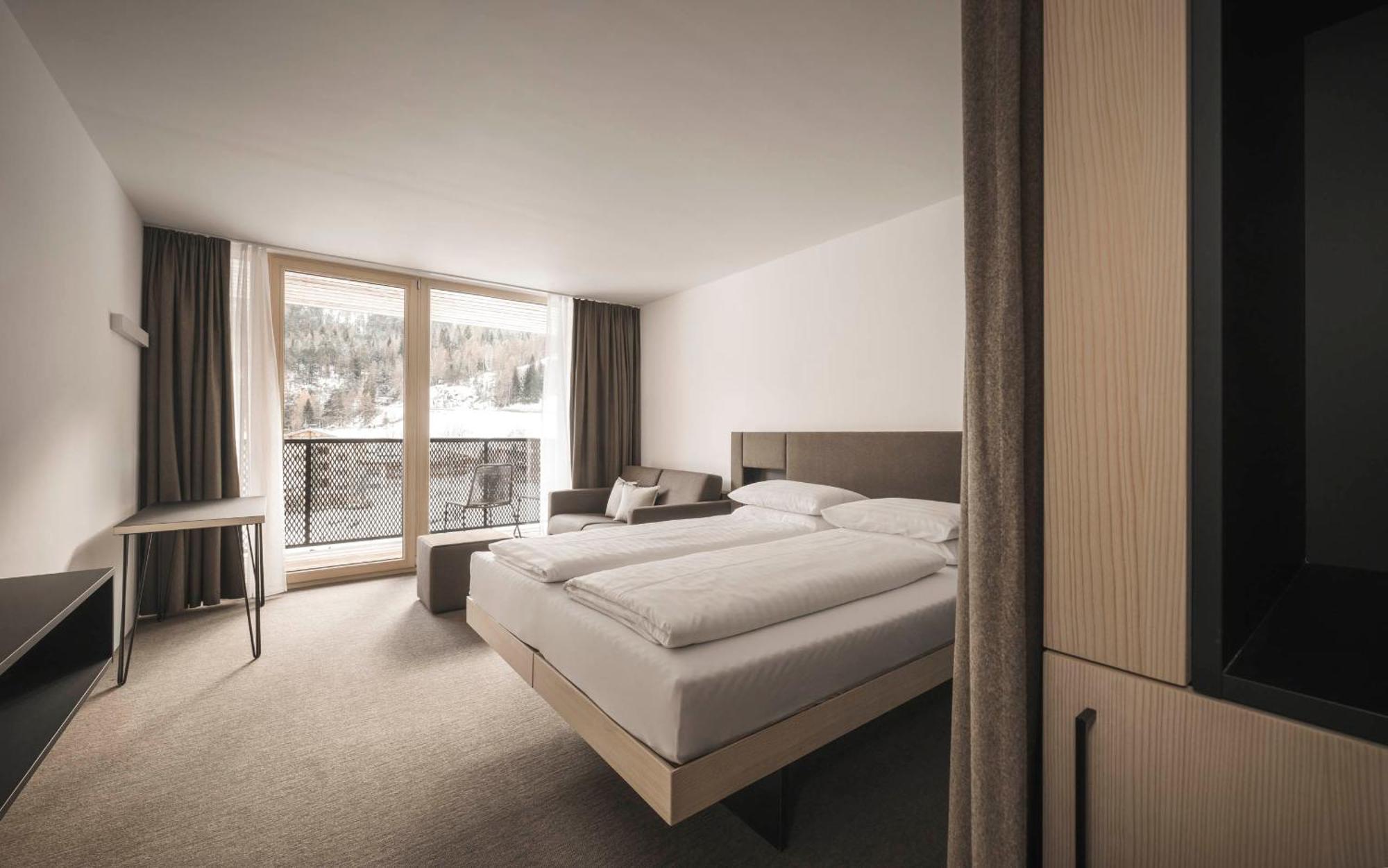 Premium Double Room Balcony,1534627327:JPEG