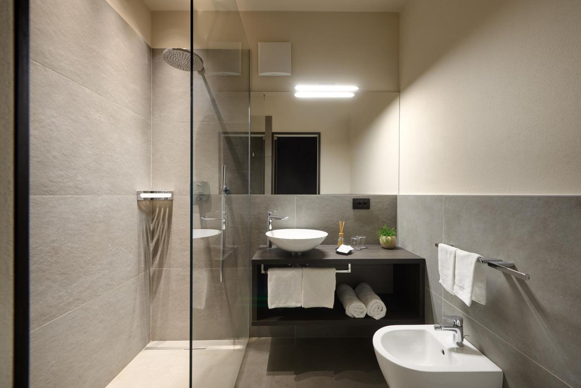 Deluxe Suite,1765157992:JPEG