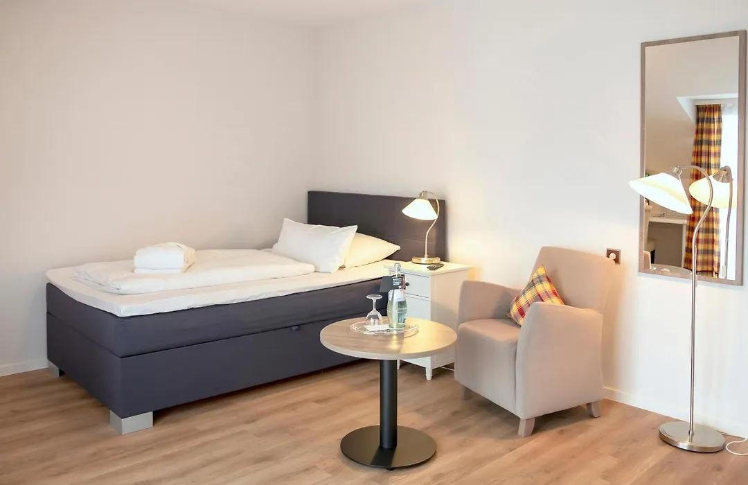 Golf- und Wellnesshotel Amtsheide-1