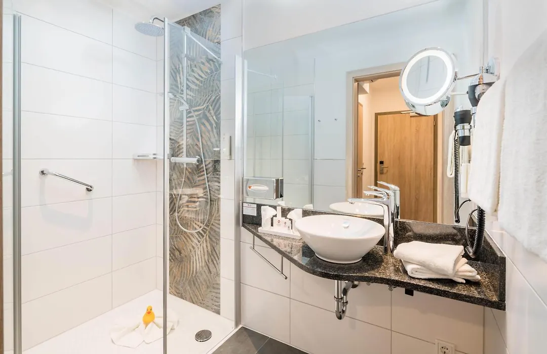 Best Western Plus Kurhotel an der Obermaintherme-1