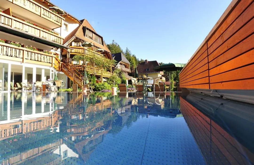 Erfurths Bergfried Ferien&Wellnesshotel-1
