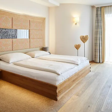 Hotel Guglwald-3