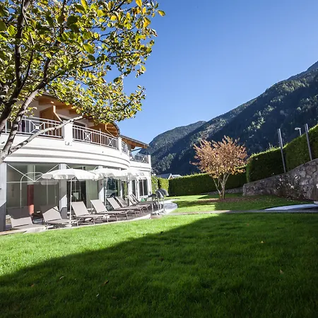 Wellnesshotel Liun-2