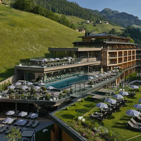 DAS EDELWEISS - Salzburg Mountain Resort-2